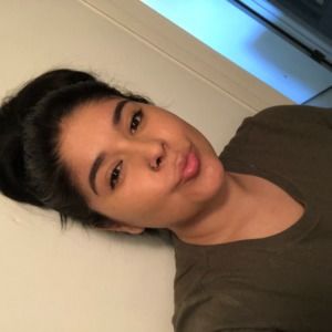 Meet your Posher, Desiree